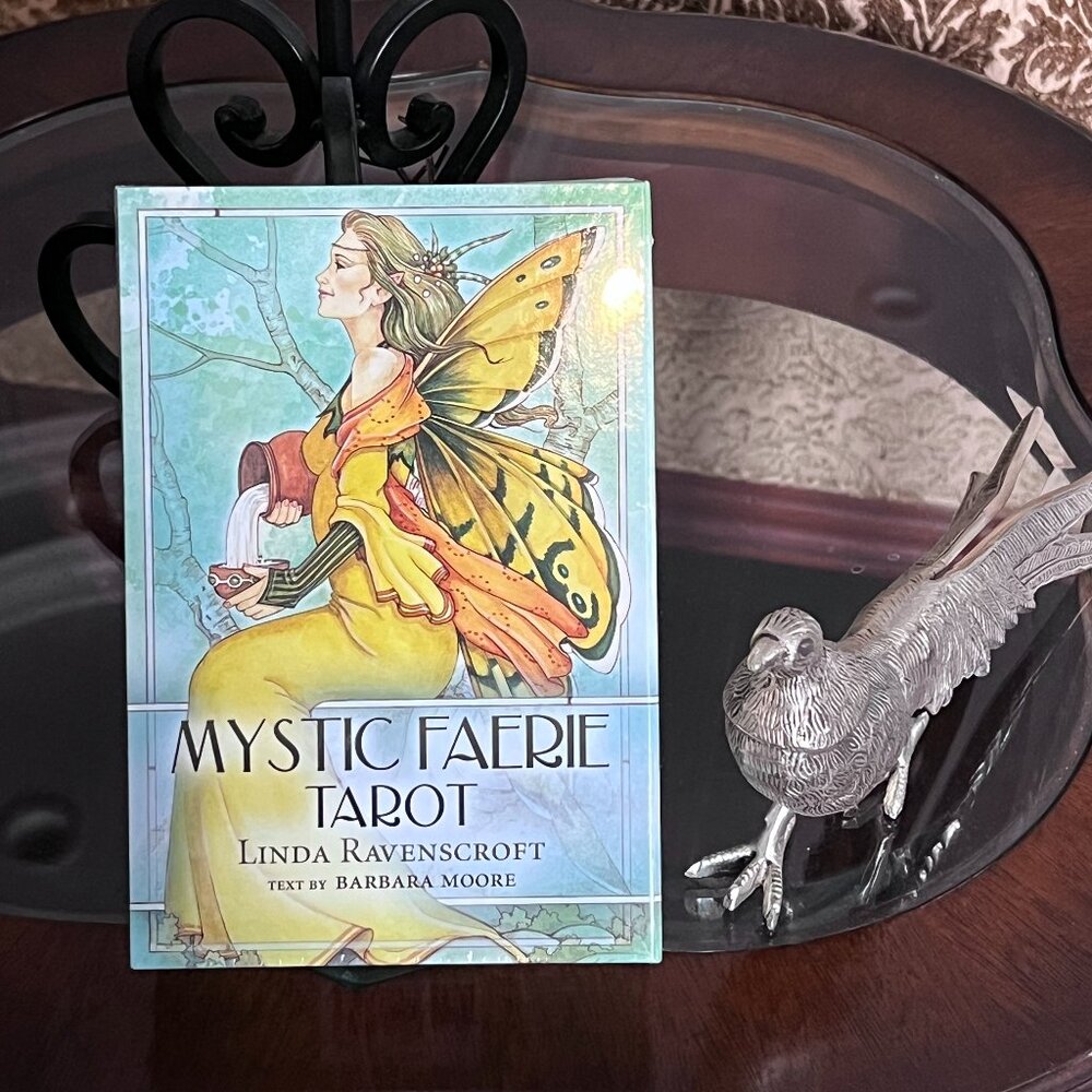 Tarot Cards - MYSTICAL FAERIE TAROT by Linda Ravenscroft & Text by Barbara Moore